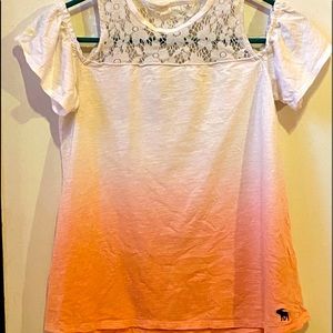 Abercrombie tee!